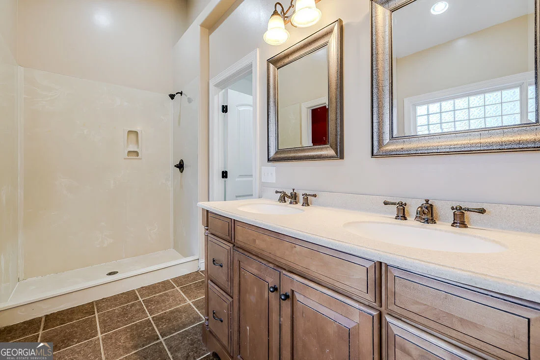 Photo of 104 Myrtlewood Court