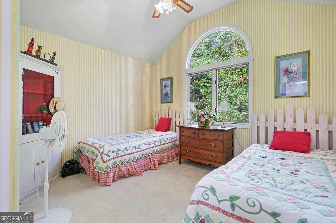 Photo of 191 Applewood Drive