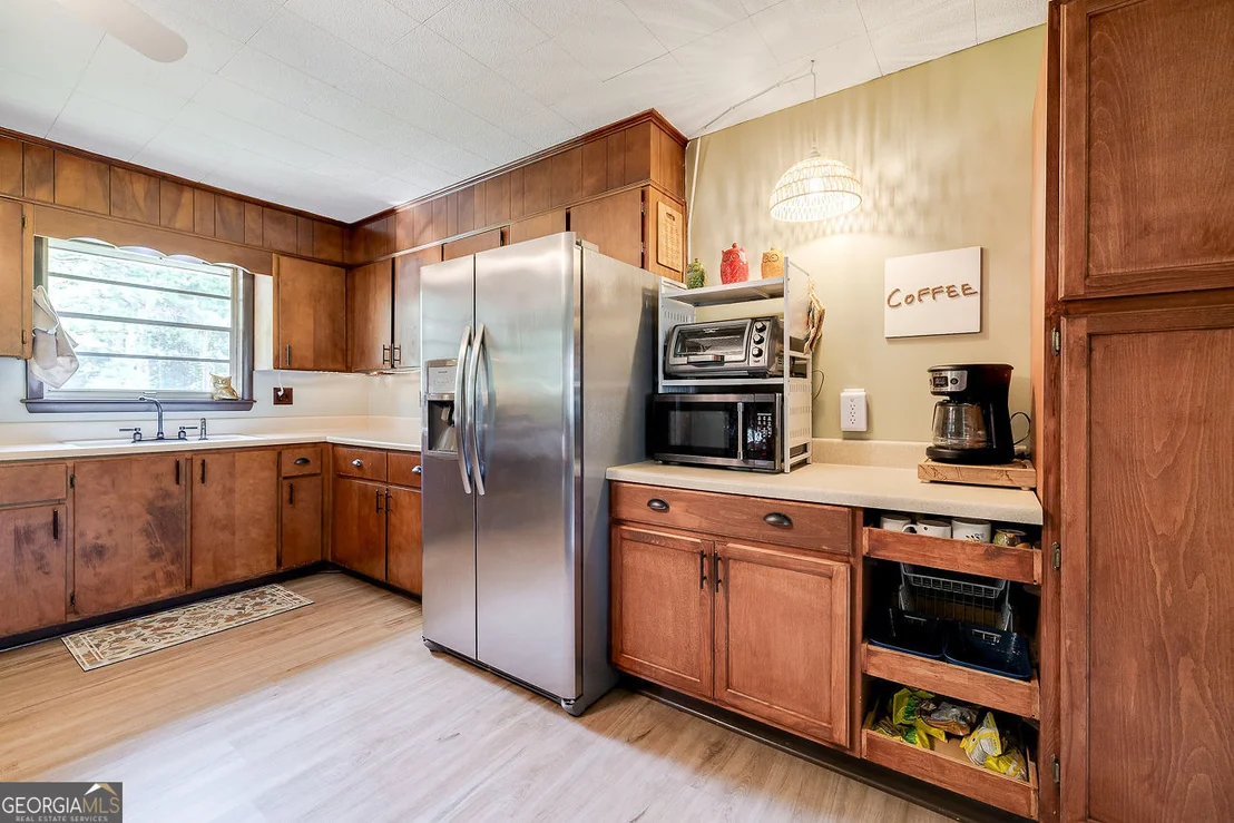 Photo of 1325 Pine Barren Road