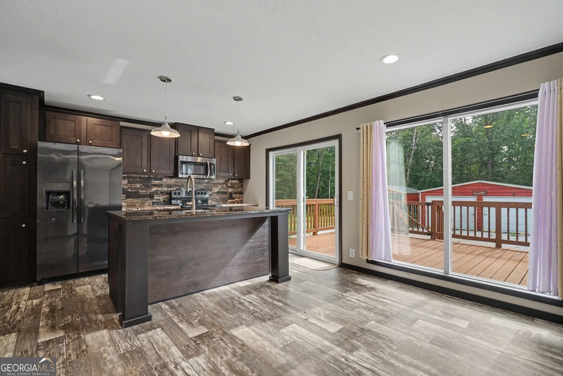 Photo of 257 Iris Drive