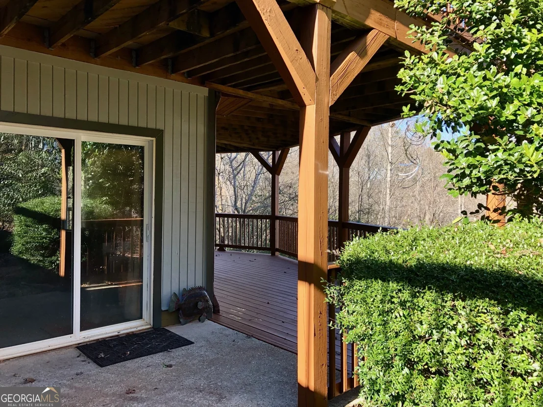 Photo of 2585 Panorama Drive
