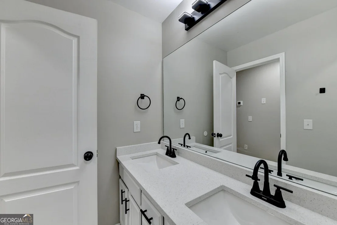 Photo of 5767 Berkshire Trace