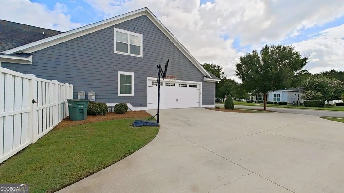 Photo of 100 Morningside Drive