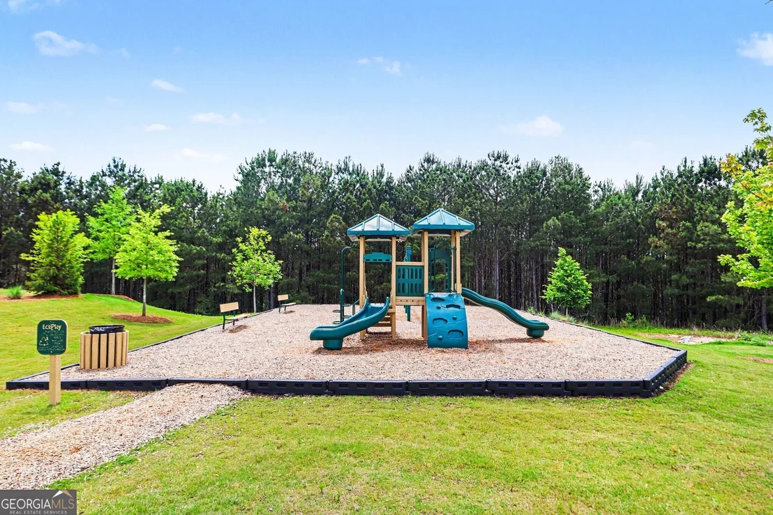 Photo of 8233 Bluewater Drive