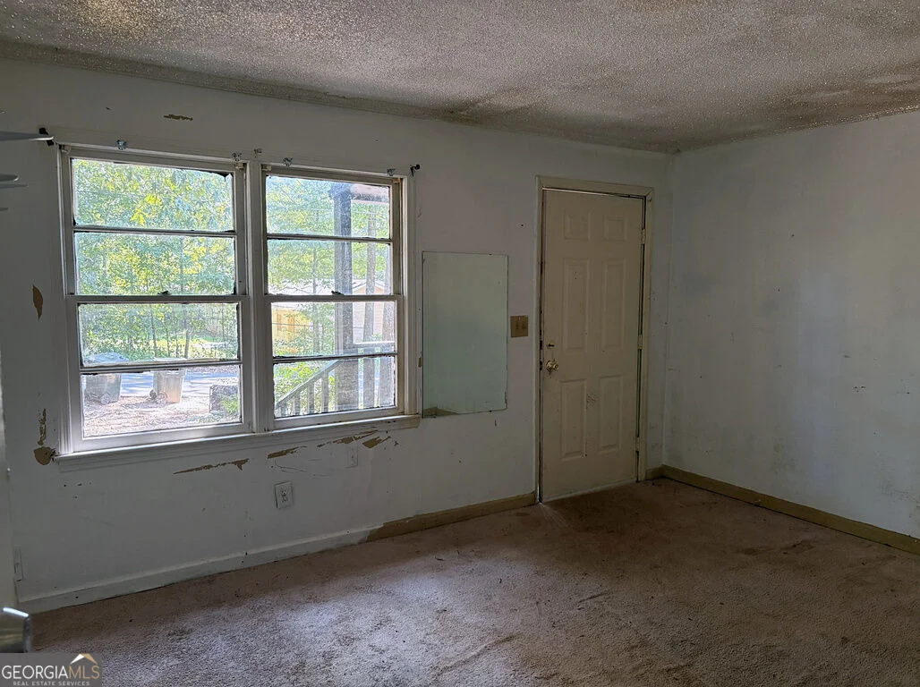 Photo of 7126 Pineview Drive