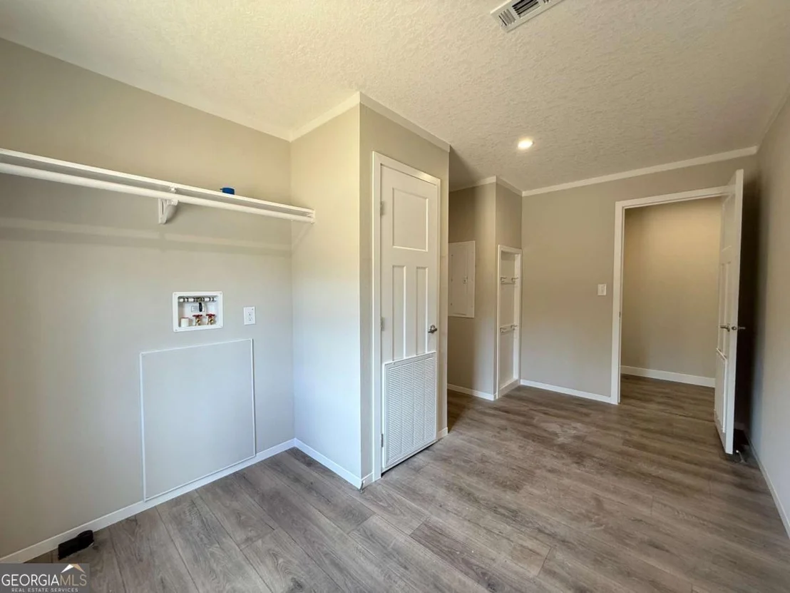 Photo of 5246 Owens Road