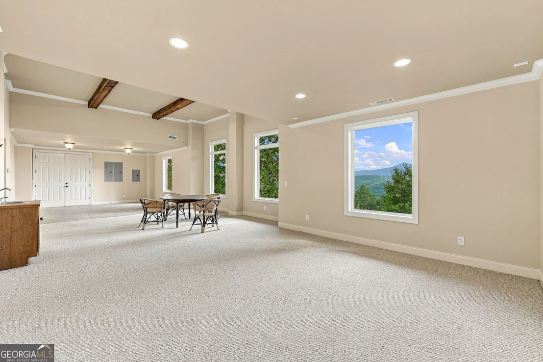 Photo of 171 High Pointe Drive