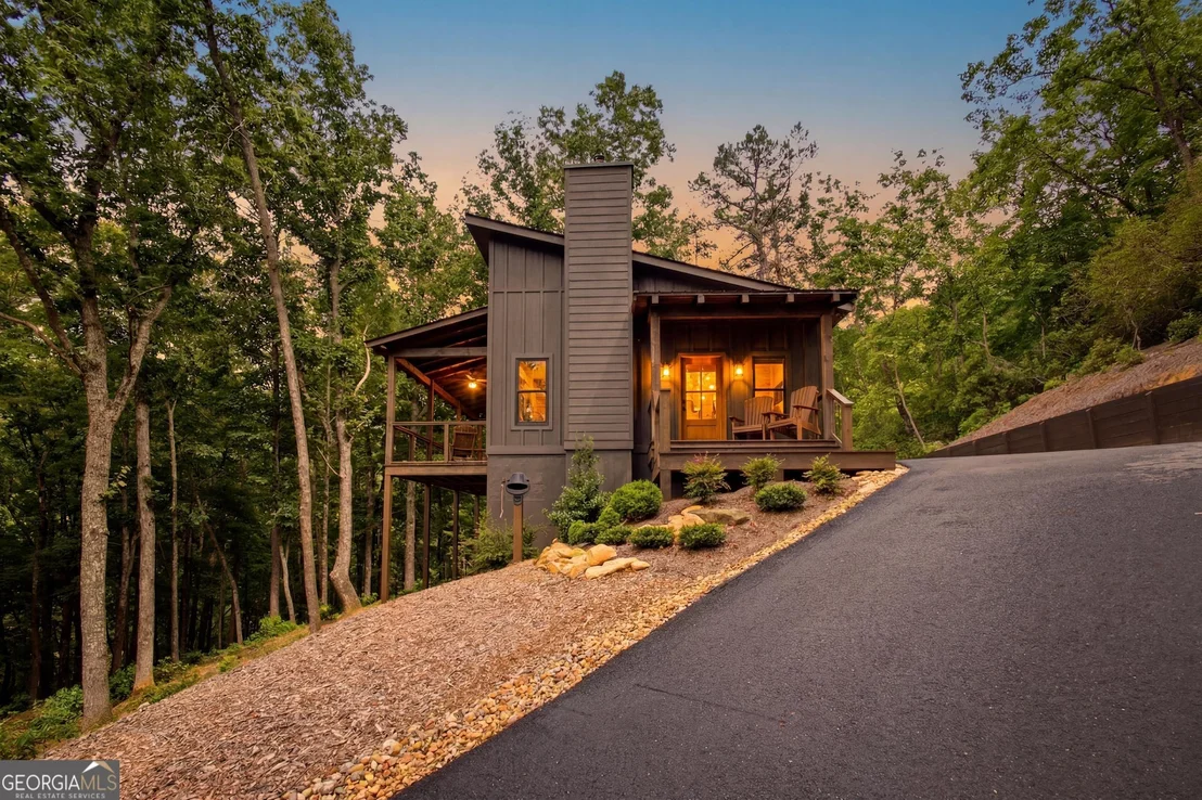 Photo of 3014 Oakey Mountain Road