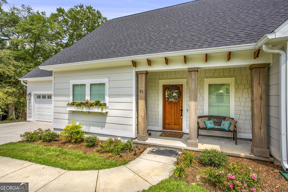 Photo of 61 Memory Lane