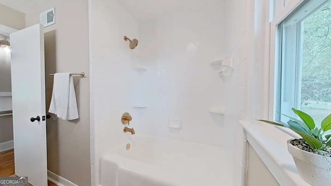 Photo of 481 4Th Street