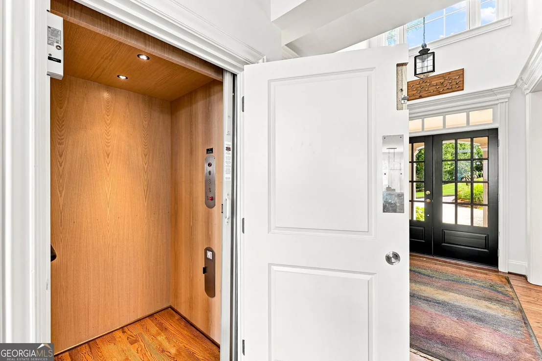 Photo of 3466 Westhampton Way