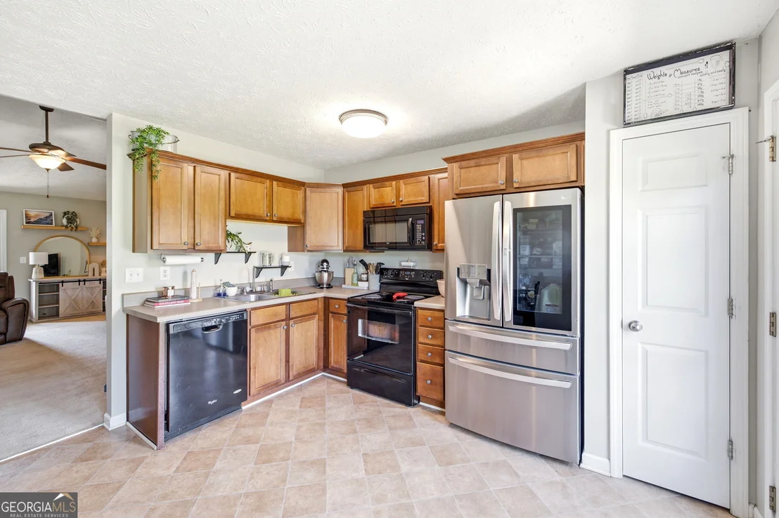 Photo of 121 Crest View Drive