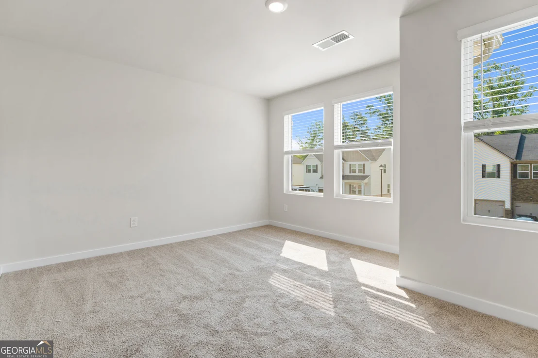 Photo of 203 Crabapple Road