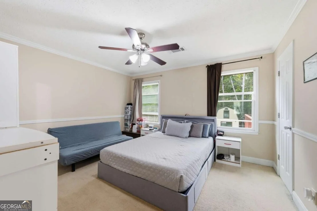 Photo of 1490 Chalet Circle