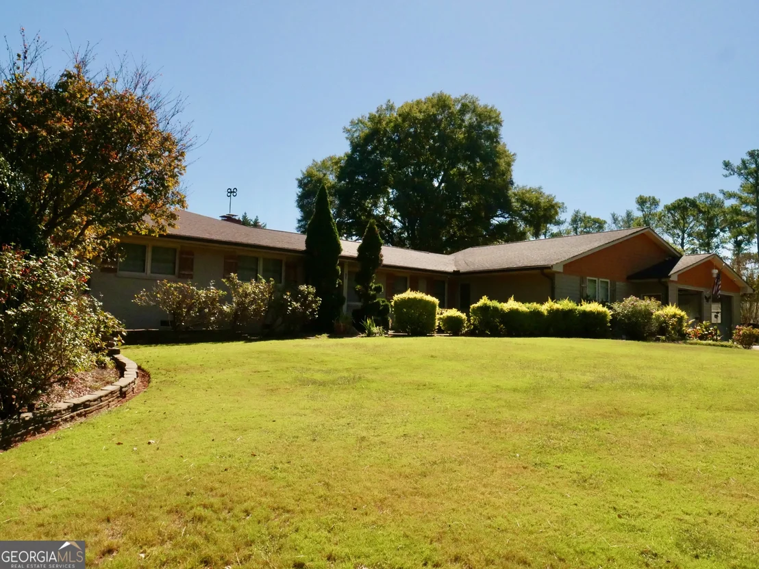 Photo of 204 Arrowhead Drive