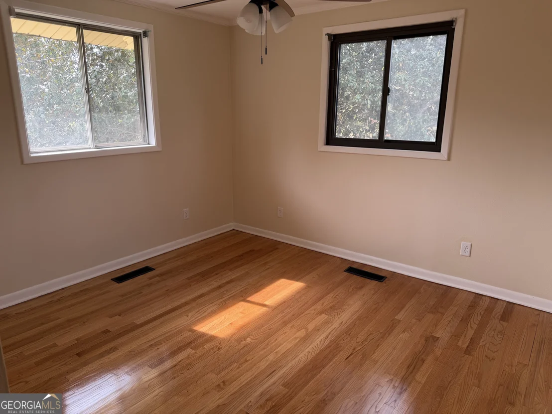 Photo of 105 Westview Drive
