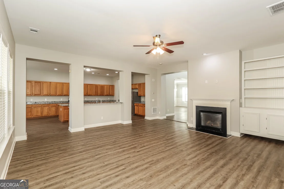 Photo of 7461 Mistydawn Drive