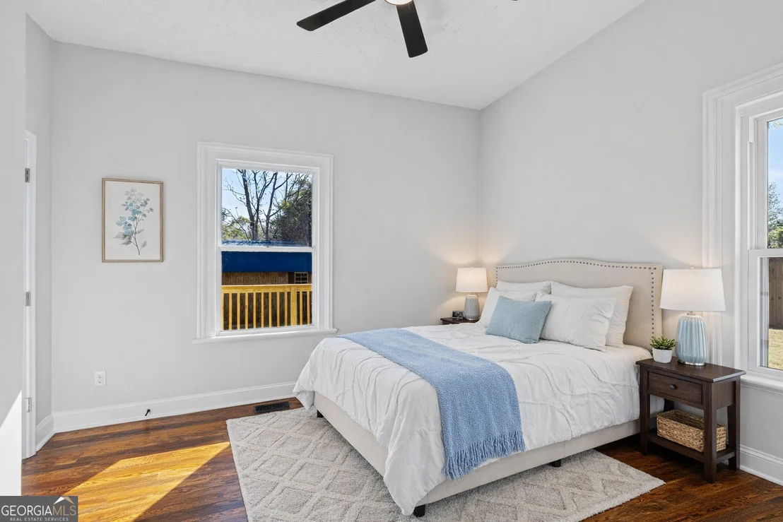 Photo of 1232 Hickman Road