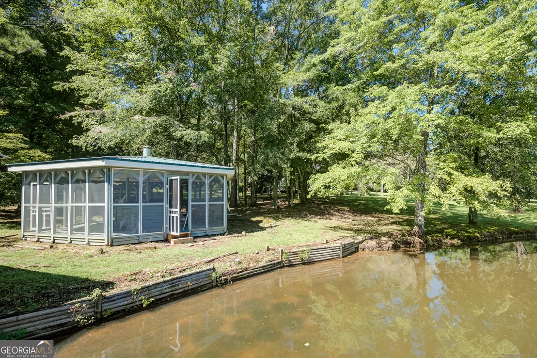 Photo of 215 Wessmanor Drive