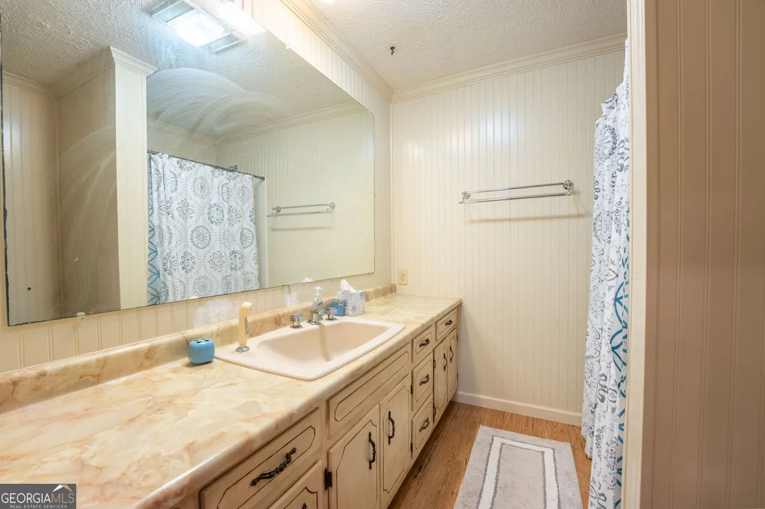 Photo of 375 Western Way