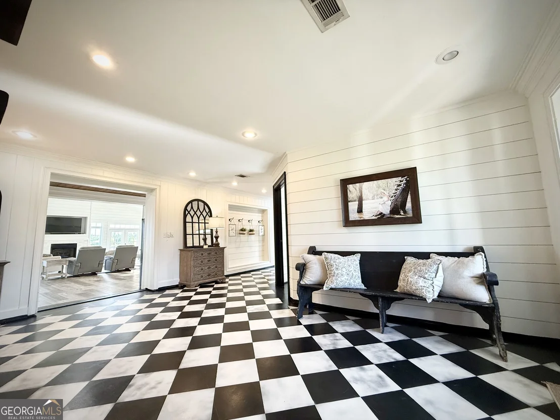Photo of 2495 Broxton Highway
