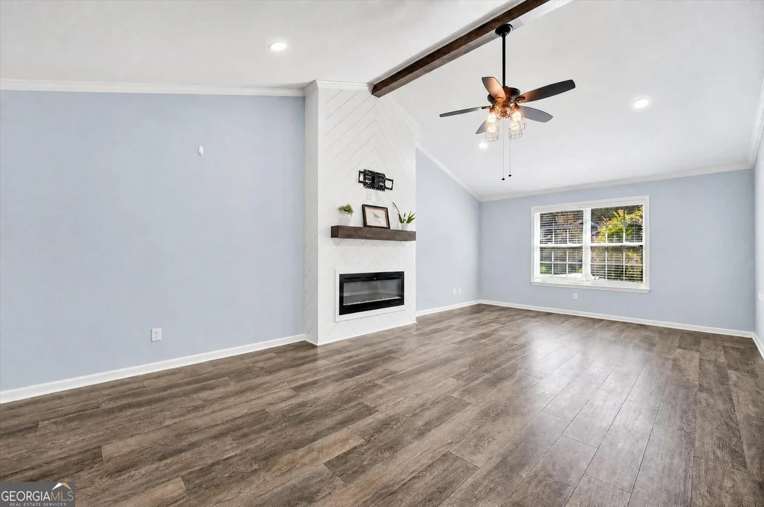Photo of 214 Jefferson Circle SE