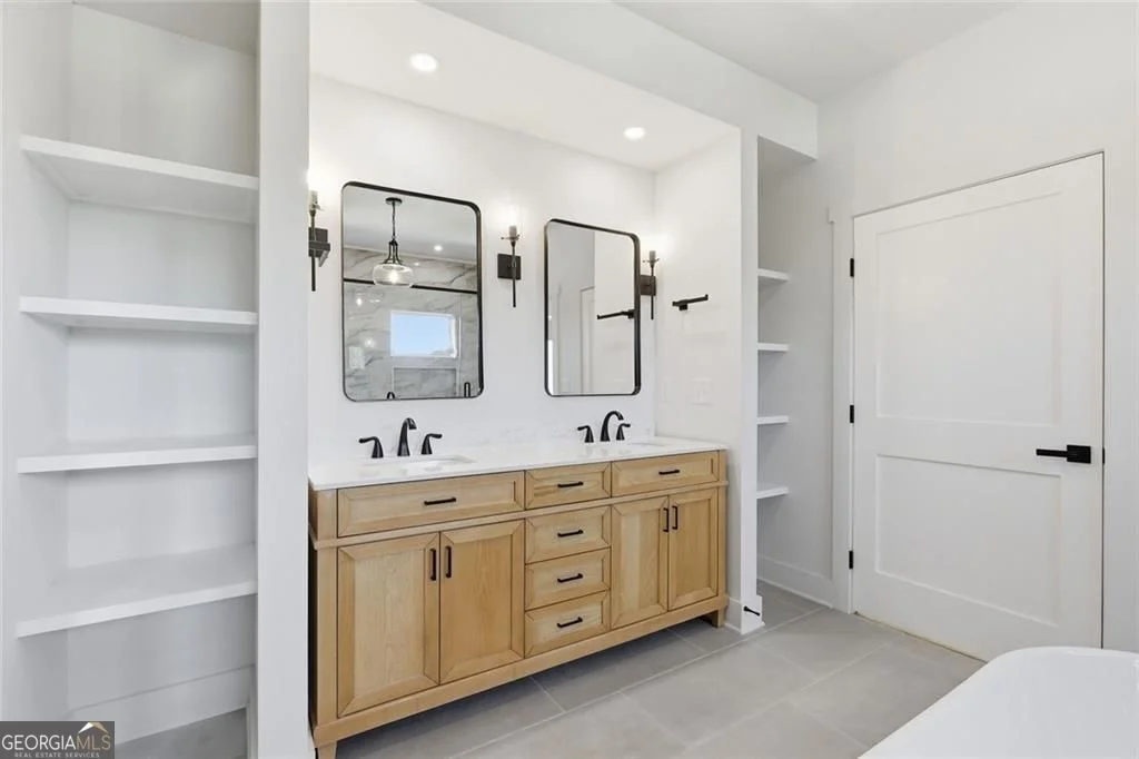 Photo of 5746 Avalon Commons Way