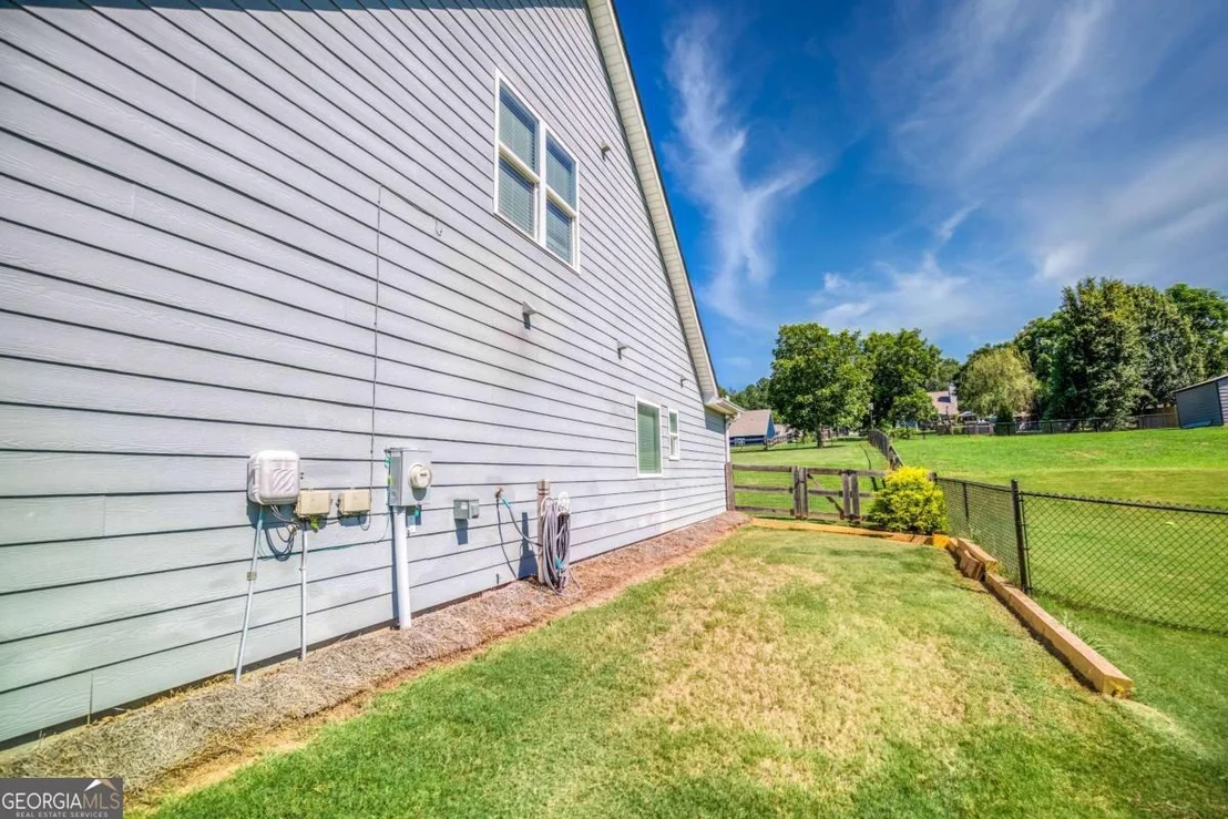 Photo of 1712 Whitlock Lane