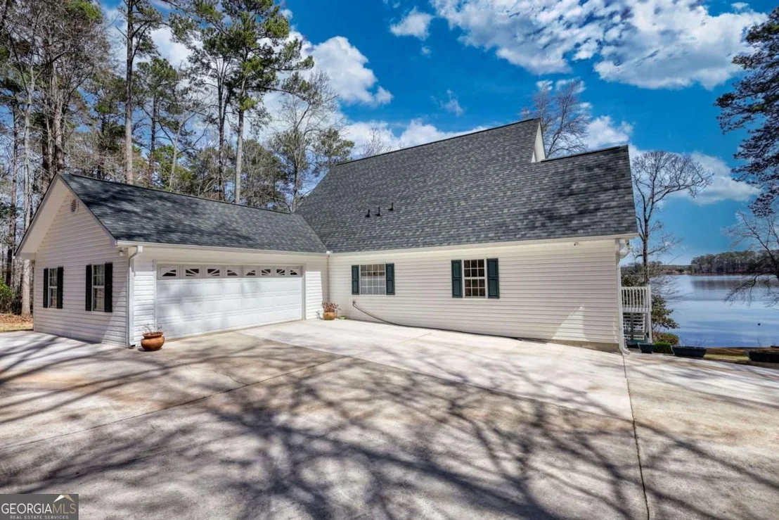 Photo of 255 Old Hardy Farm Road