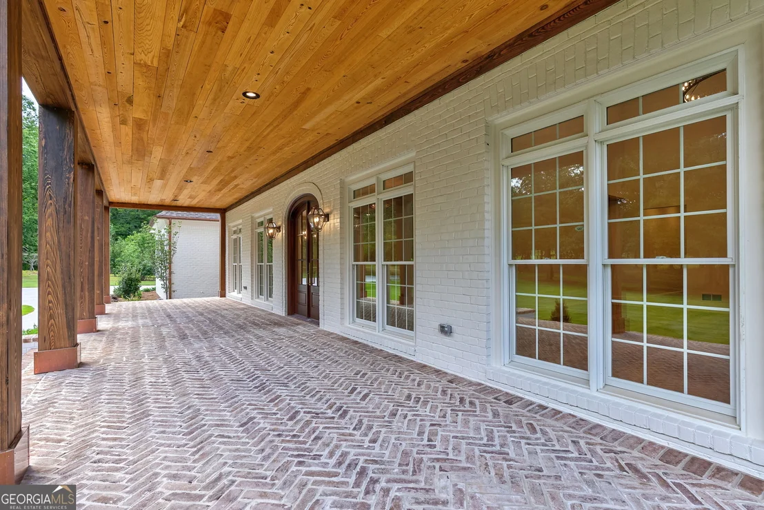 Photo of 1321A Garrett Road