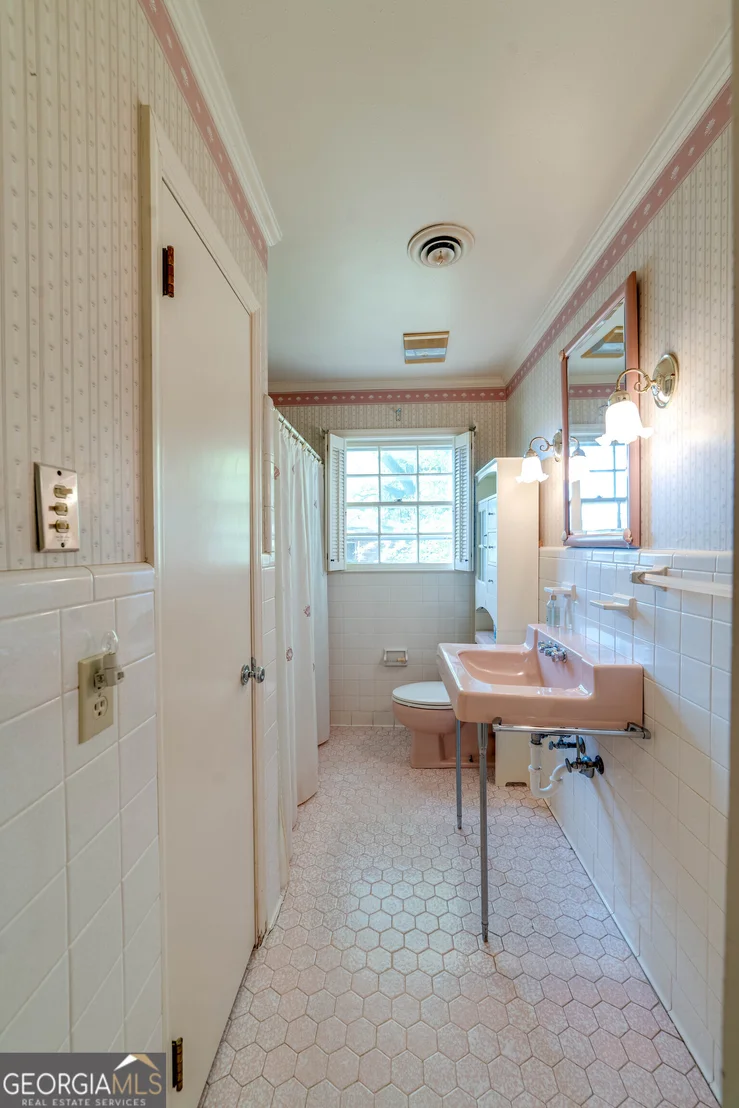 Photo of 788 Southside Drive