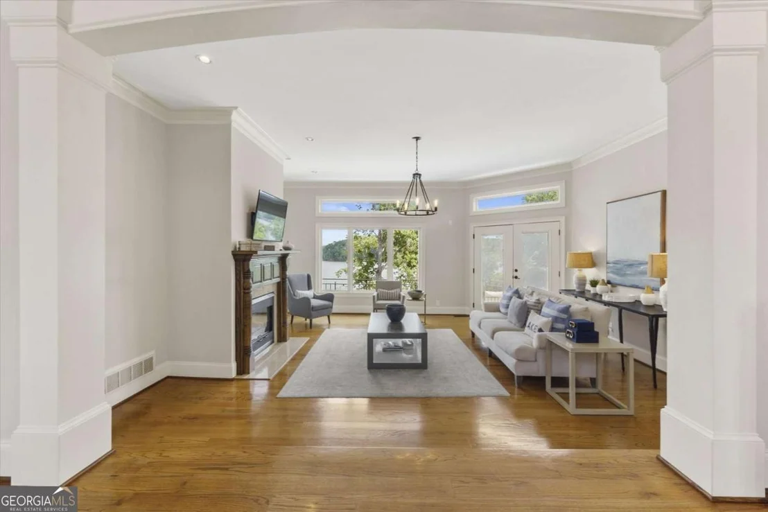 Photo of 2265 Sidney Drive