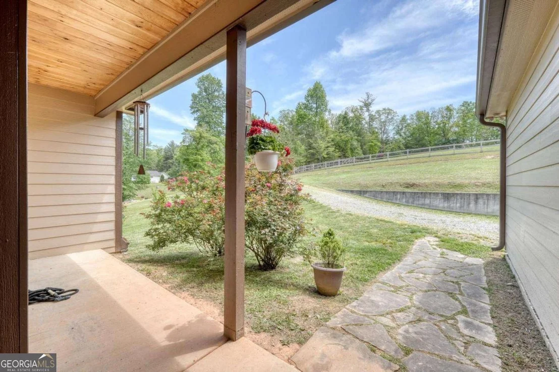 Photo of 366 Upper Fox Trail