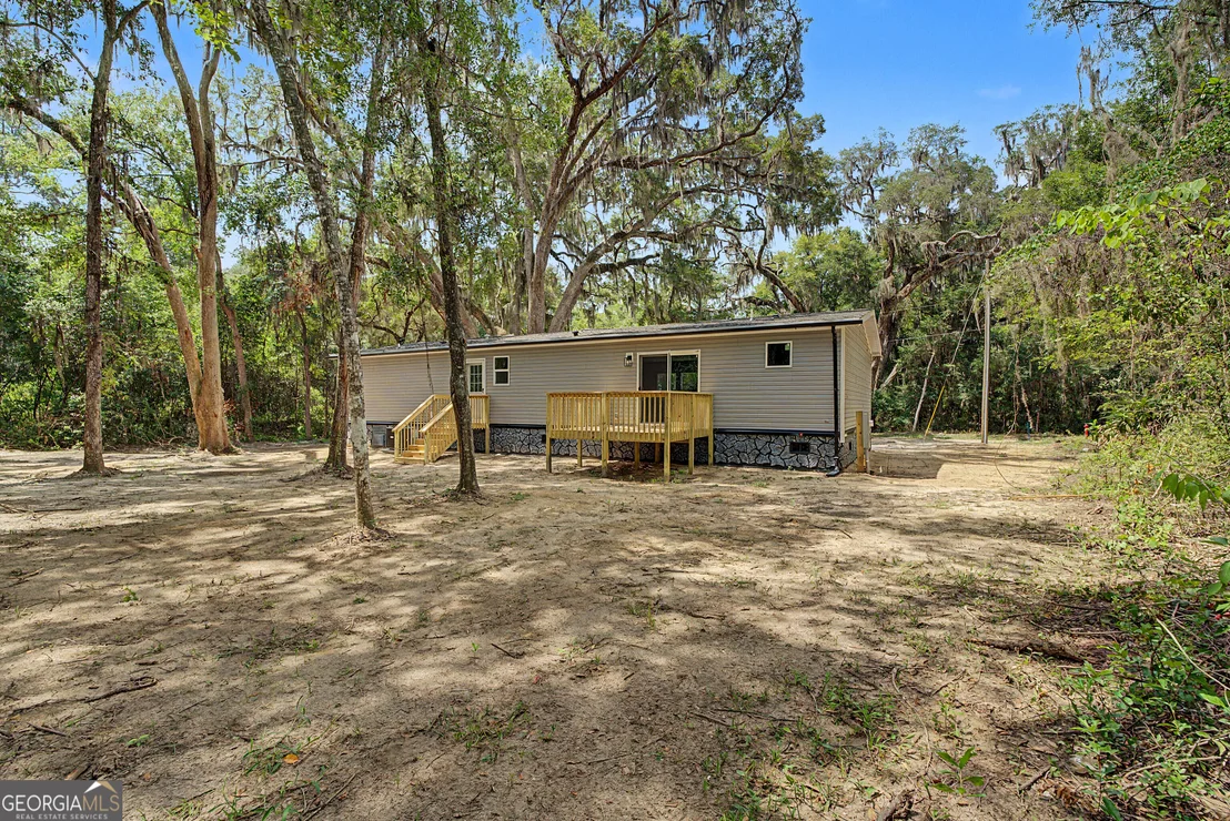 Photo of 1228 Hatcher Drive NE