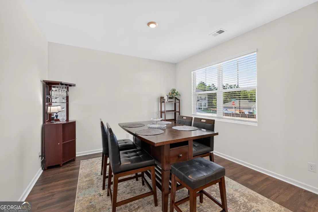 Photo of 120 Champlain Road
