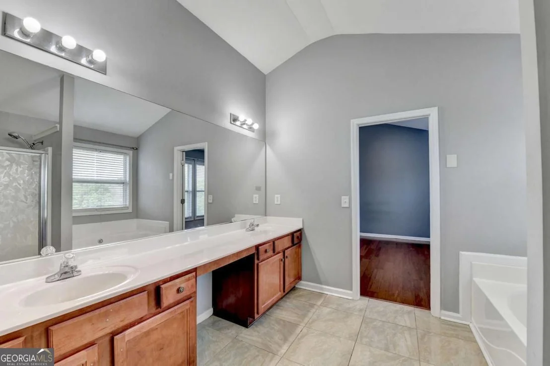 Photo of 3102 Briaroak Drive