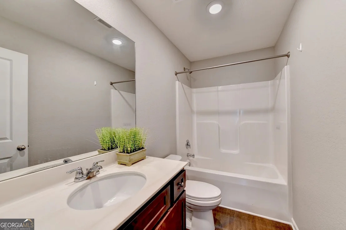 Photo of 784 Fitzroy Drive