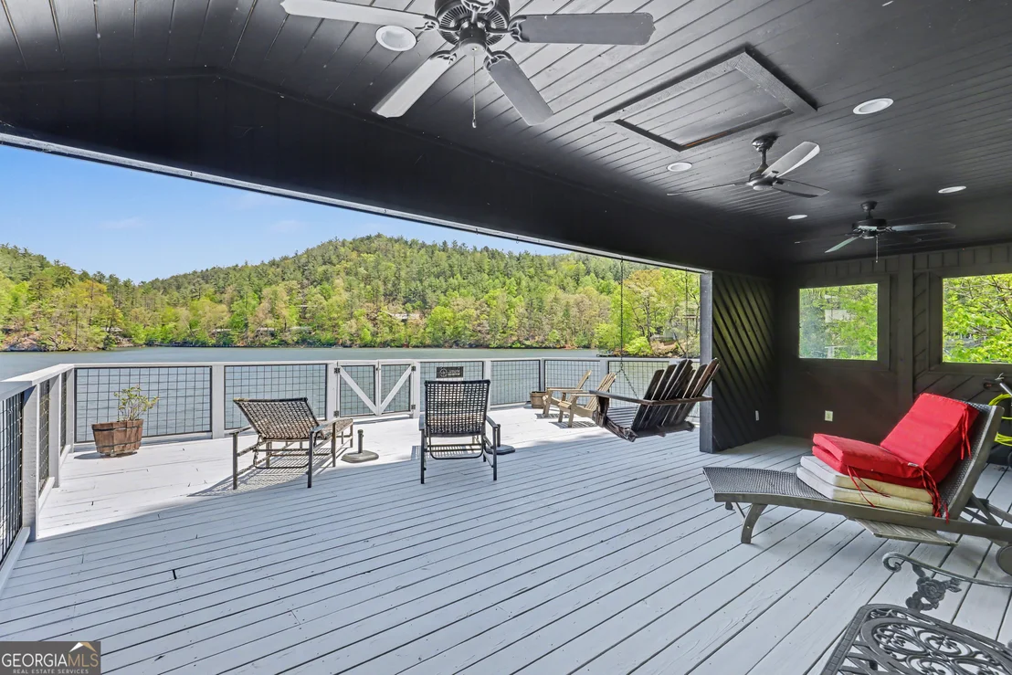 Photo of 418 Vickers Road