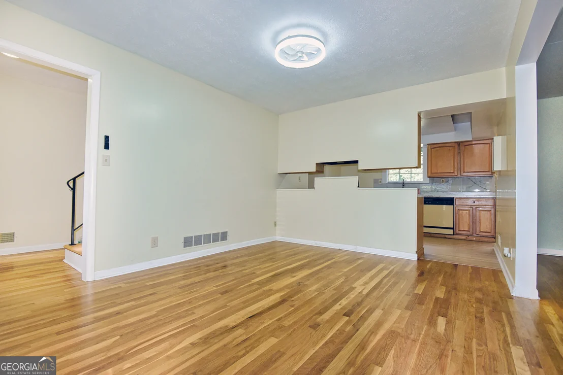 Photo of 6418 Maddox Road