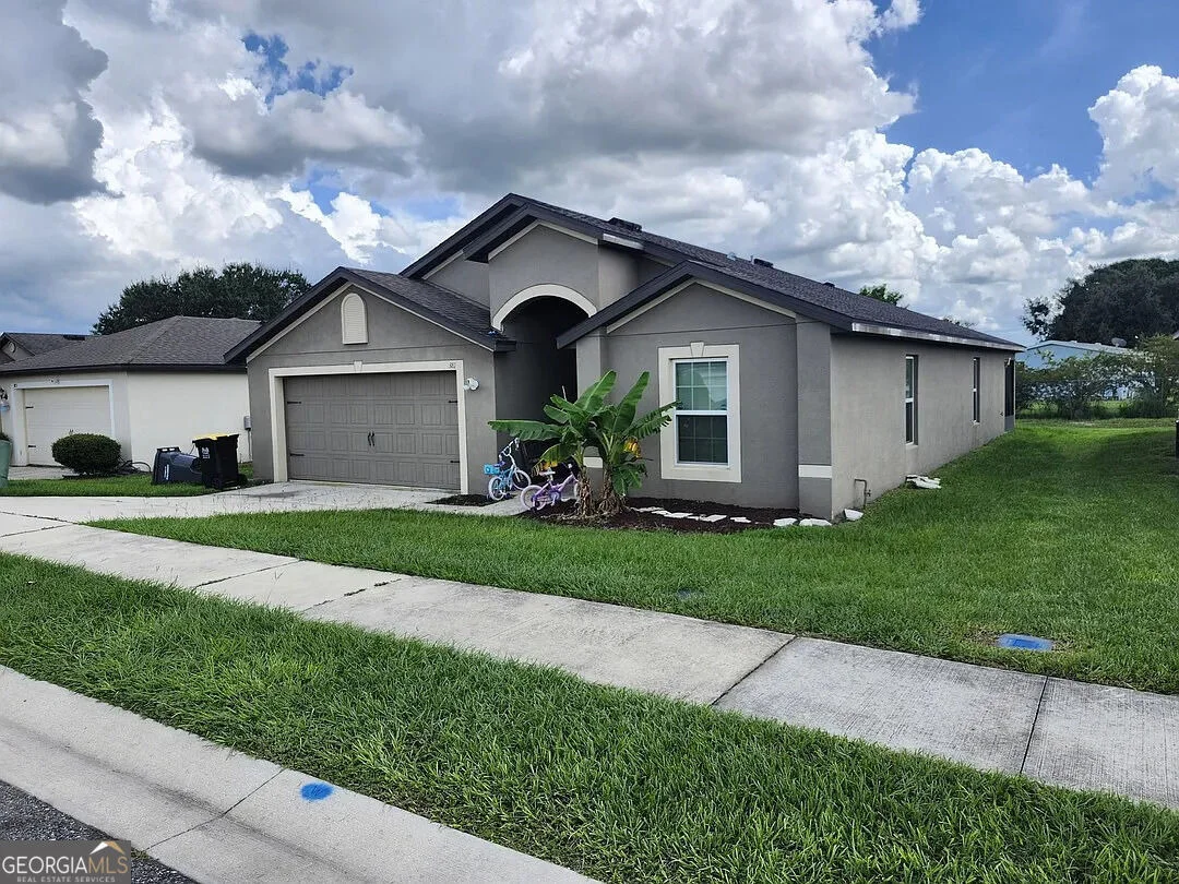 Photo of 381 Kensington View Drive