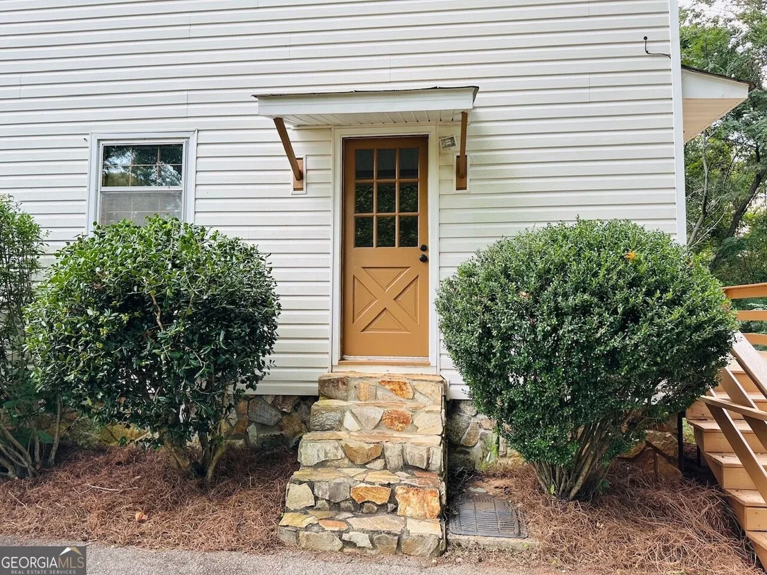 Photo of 115 W Pyne Drive