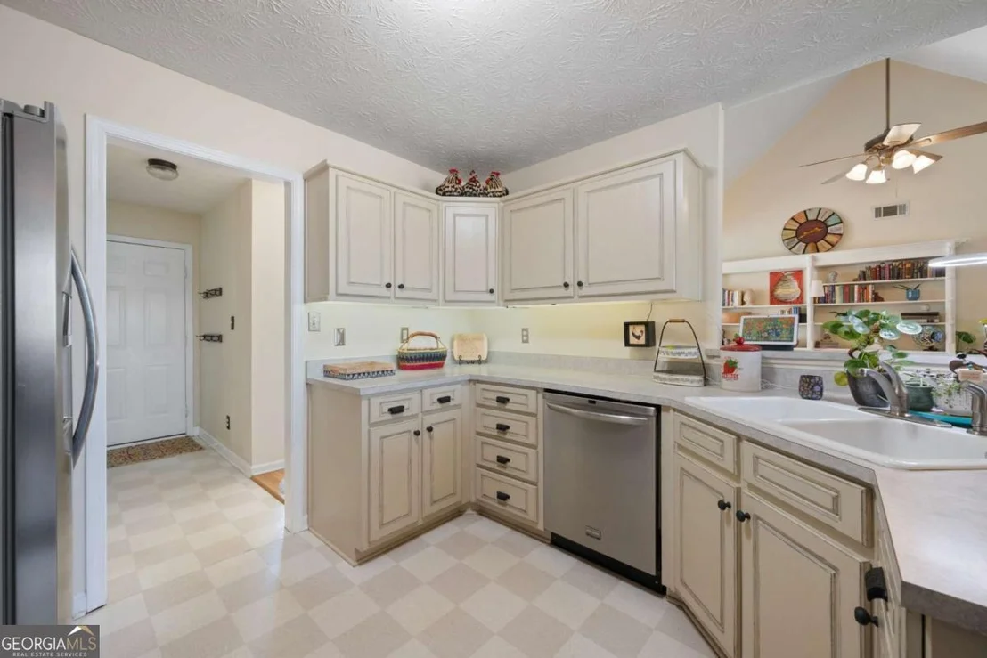 Photo of 3182 Planters Mill Drive