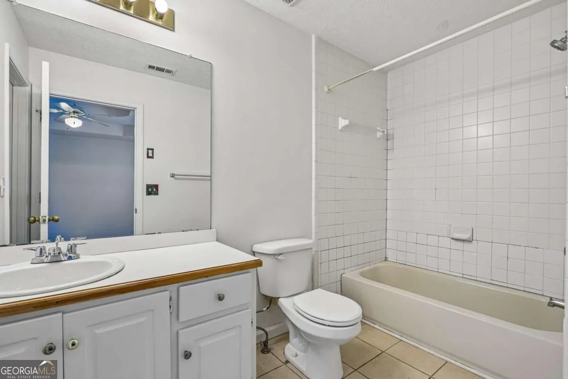 Photo of 4031 Robin Circle