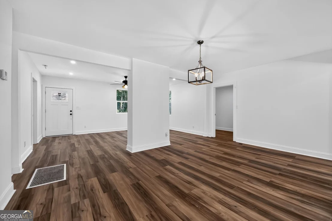 Photo of 562 Marjorie Place