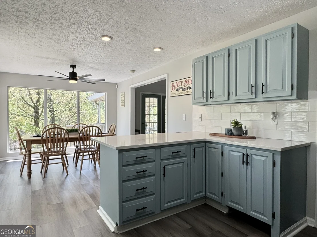 Photo of 111 Warren Drive