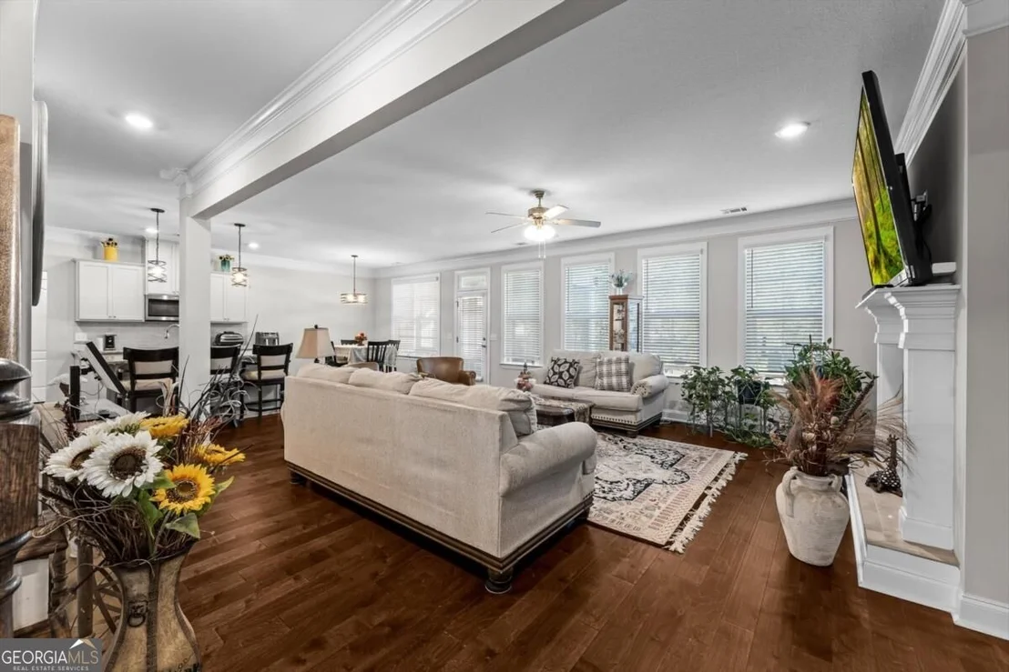 Photo of 87 Crestview Drive