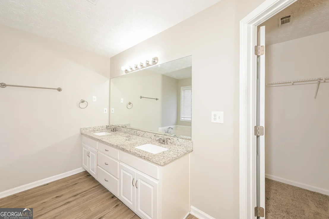 Photo of 275 Trelawney Drive