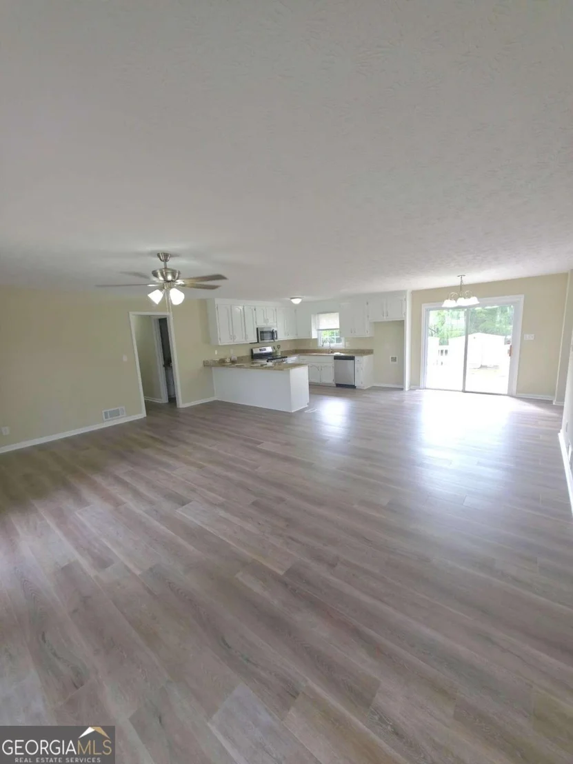 Photo of 177 Helen Drive NW