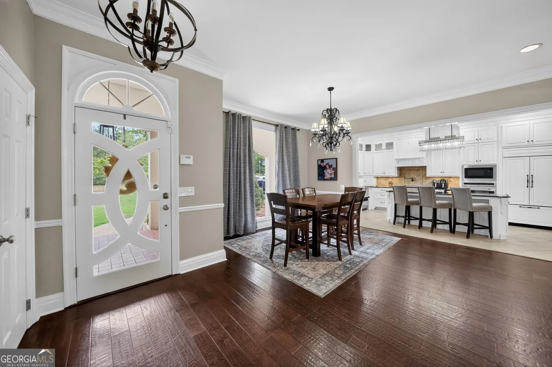Photo of 7 Lakeview Cove