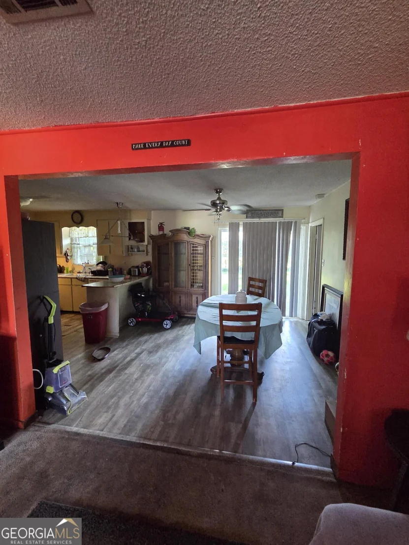 Photo of 95 Knightsvue Place